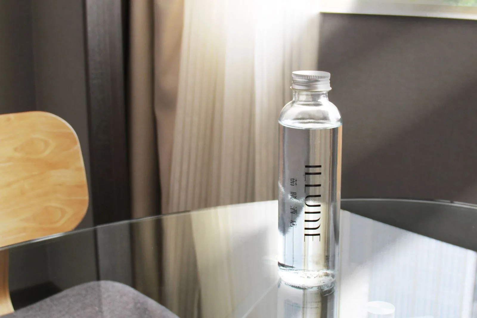 Glass Bottled Water for Sustainable Travel
